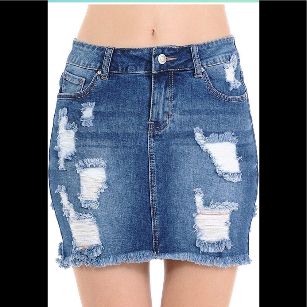 Denim distressed medium wash skirt